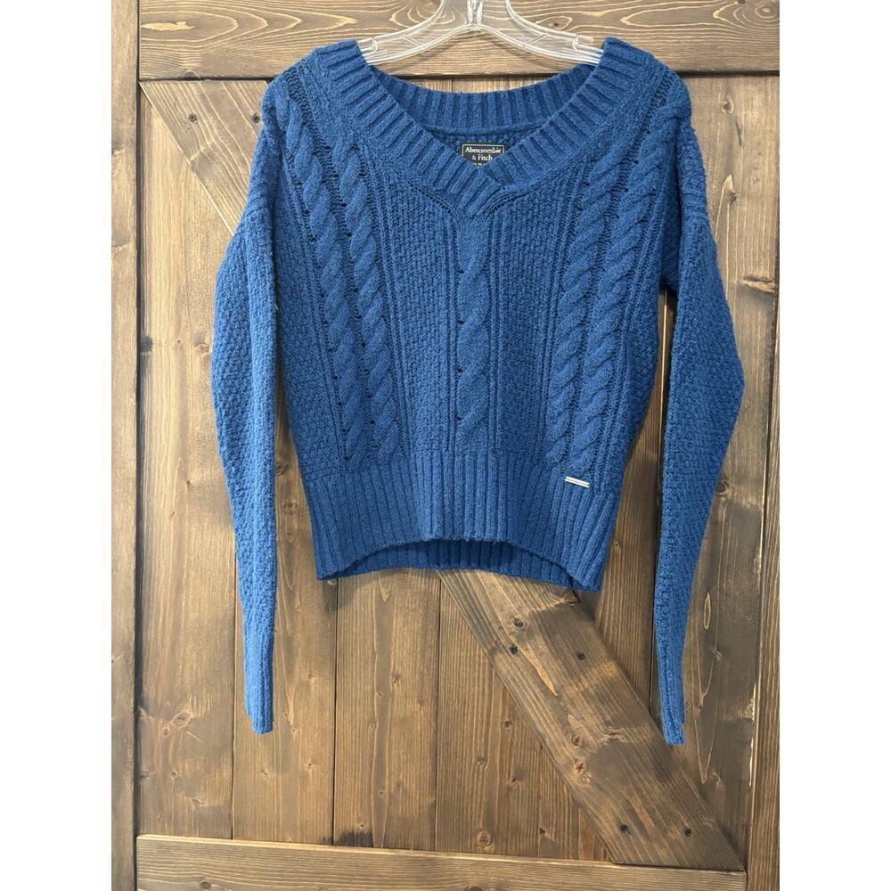 Abercrombie & Fitch Women’s XS Blue Cable Knit Cropped Sweater